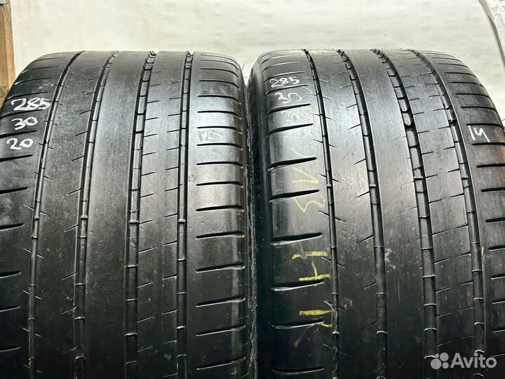 Michelin Pilot Super Sport 285/30 R20