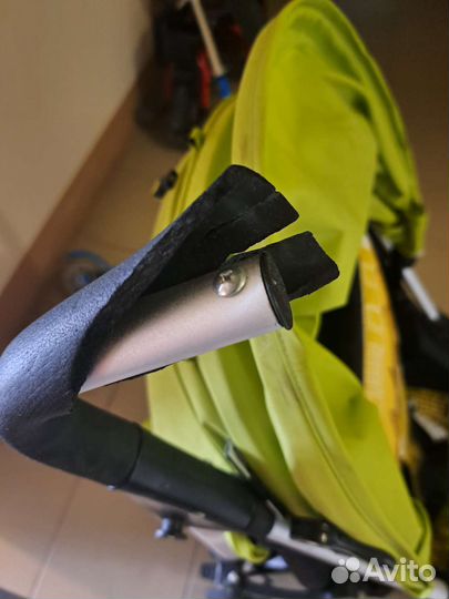 Коляска трость