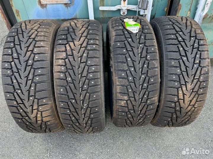 Nokian Tyres Hakkapeliitta 7 SUV 235/50 R19 103T