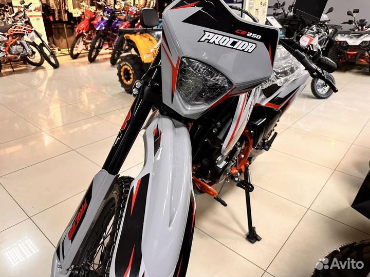 Мотоцикл procida CB250D (BNK-B15)