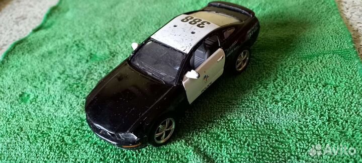 Машинки модельки метал