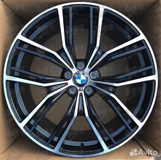 Литые диски на BMW X5 x6 X7 R20