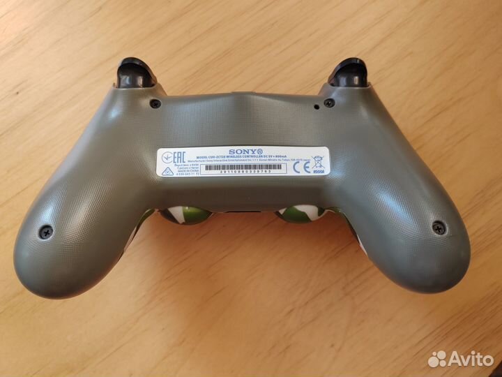 Джойстик Sony PS4