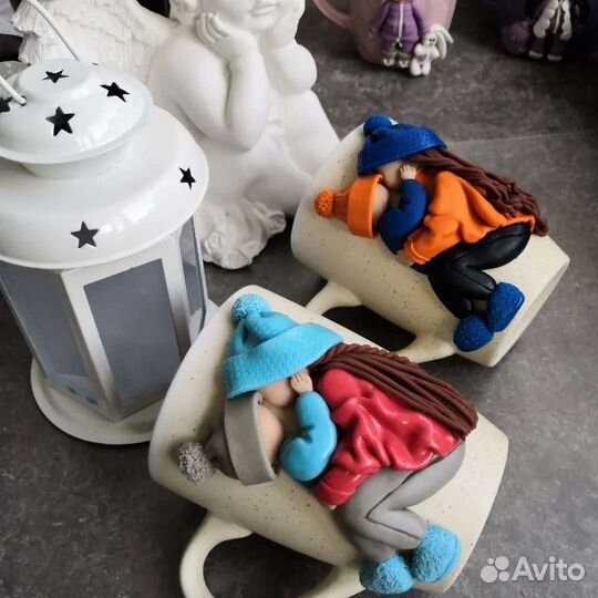 Кружка с декором из полимерной глины