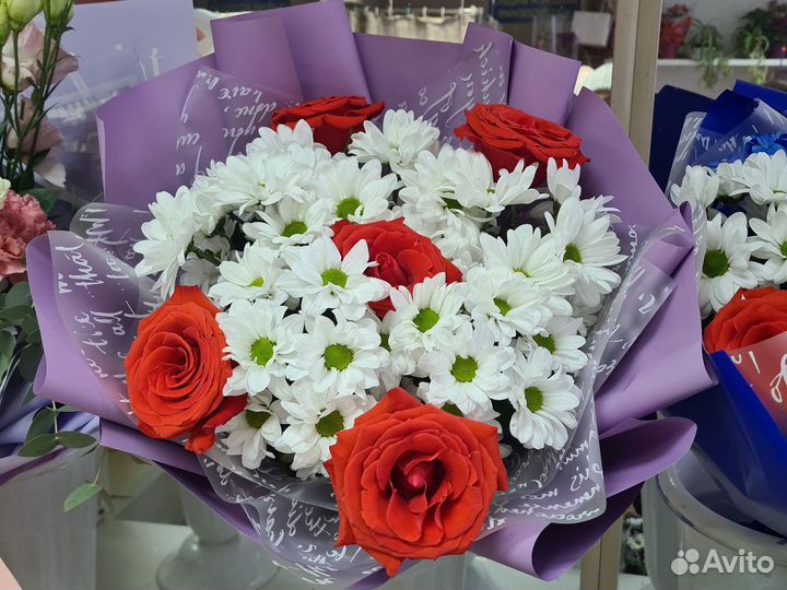 Бесплатно Доставка цветов и букетов