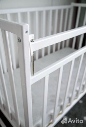 Кровать, матрас, бортики, балдахин