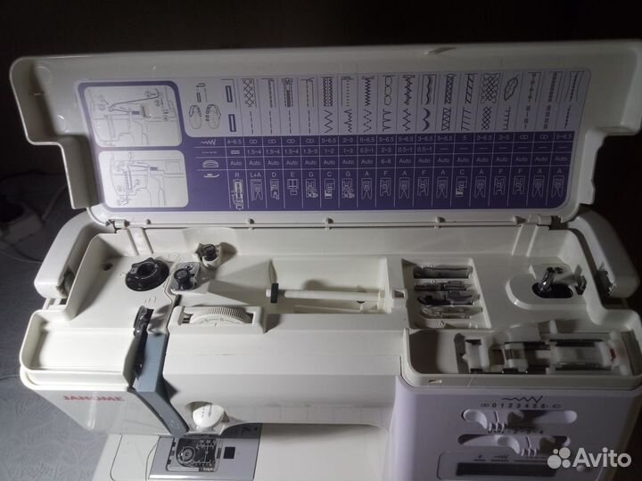 Швейная машина janome 6125