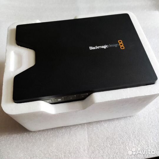 Видеорекордер Blackmagic HyperDeck Shuttle