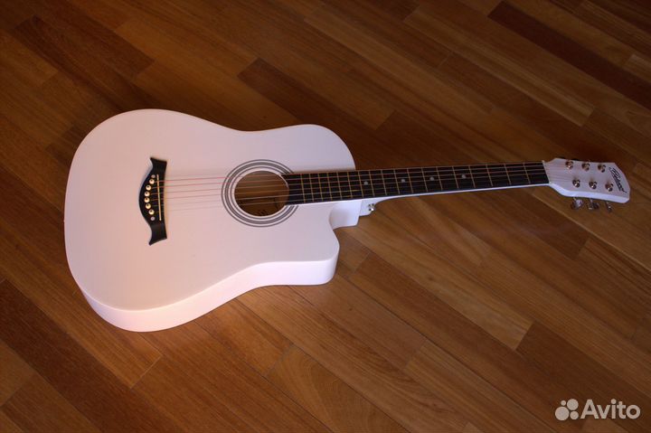 Гитара акустика Beluchi новая