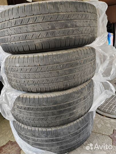 Michelin Latitude Tour HP 245/60 R18