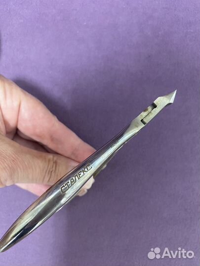 Кусачки для маникюра