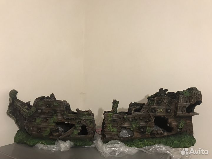 Корабль в аквариум длиной 1 метр