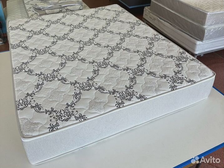 Матрас новый 160х200