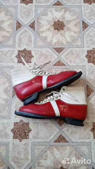 Лыжные ботинки классические