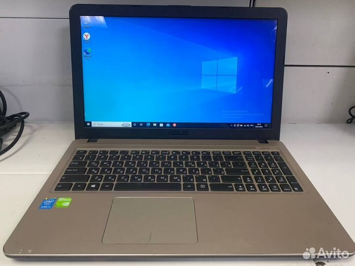 Ноутбук Asus