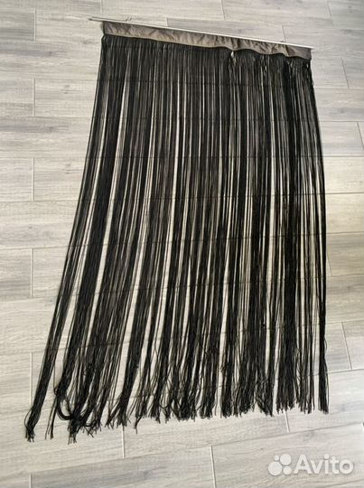 Штора декоративная на дверь «Нитки» цвет шоколад