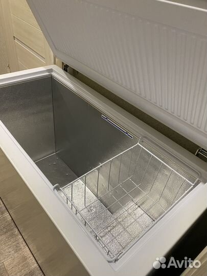 Морозильный ларь бирюса Б-240кх