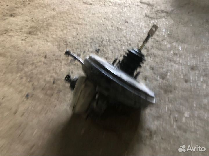 Вакуумный усилитель Renault Logan 1 2004-2014