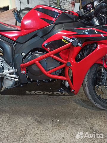 Защитная клетка на honda CBR1000RR 06-07