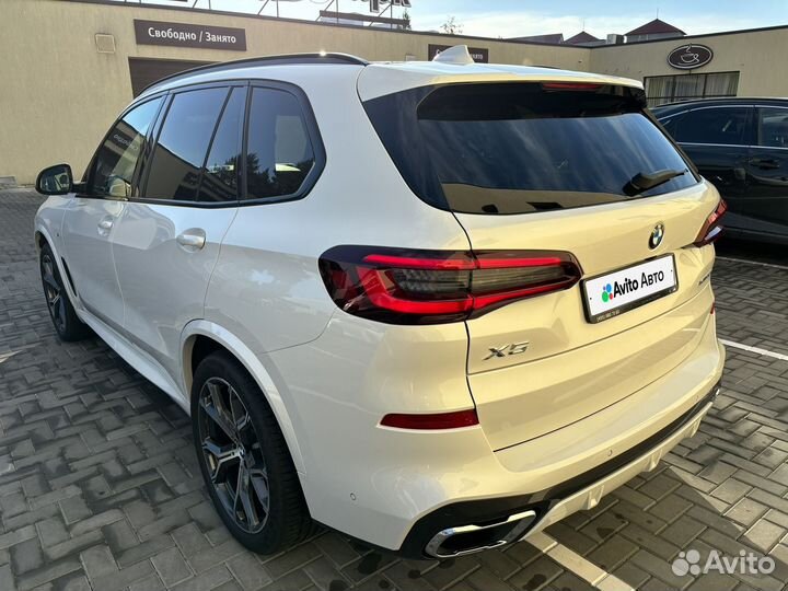 BMW X5 3.0 AT, 2022, 15 000 км