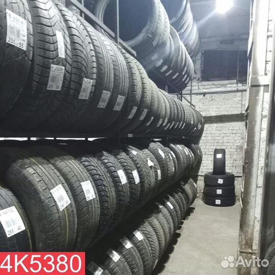 Kumho Solus TA31 215/55 R17 89L