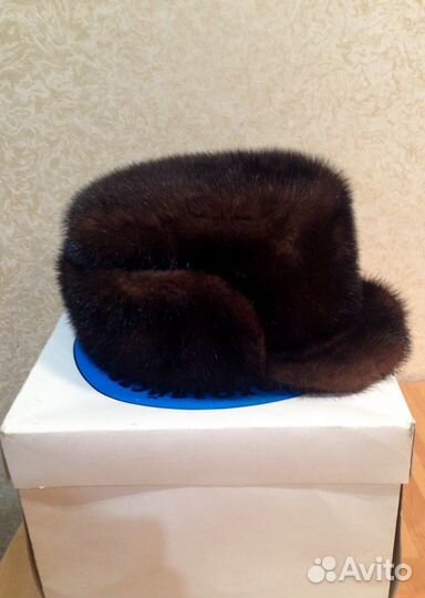 Мужская шапка