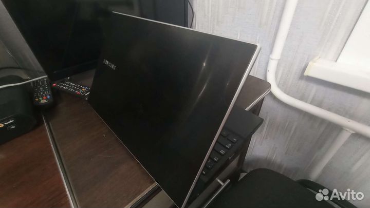 Samsung 305V4A