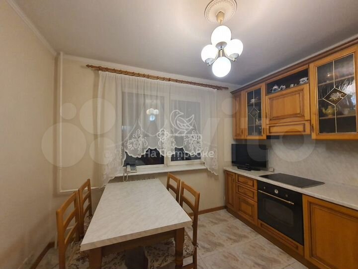 3-к. квартира, 76 м², 11/17 эт.