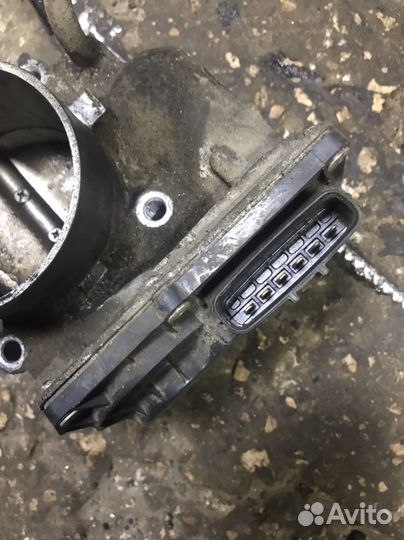 Дроссельная заслонка KIA Sportage 3