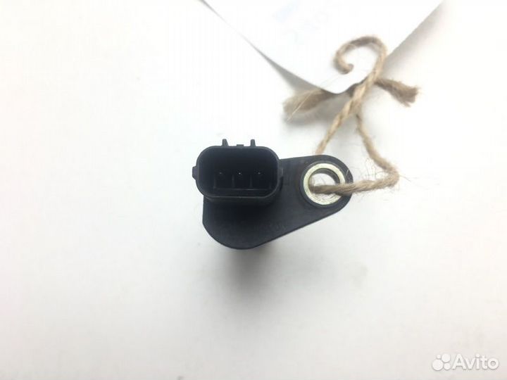 Датчик положения коленвала Honda Stream RN3 K20A