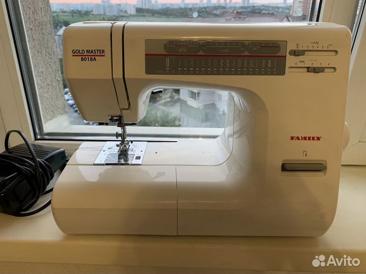 Швейная машина family
