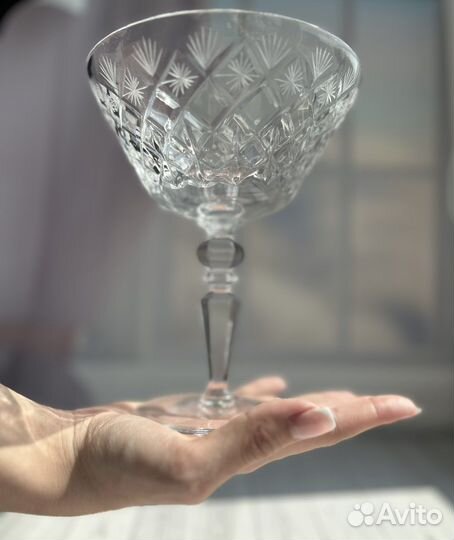Ваза хрустальная