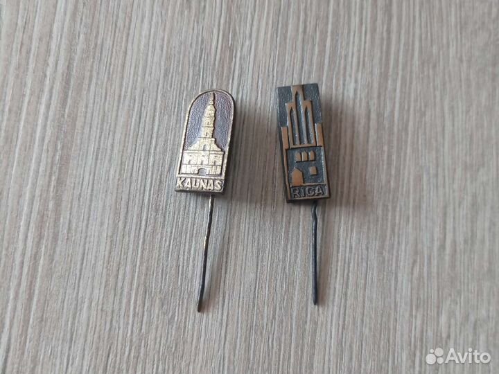 Значки гербы городов советские