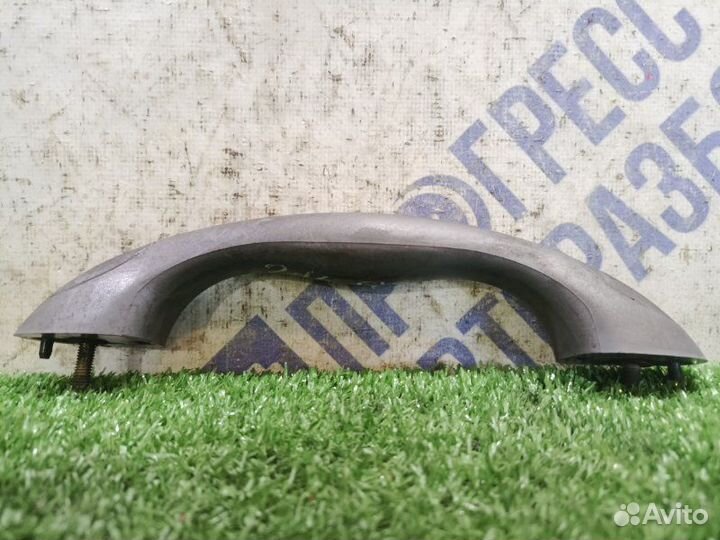 Ручка потолка правая Hyundai Terracan внедорожник