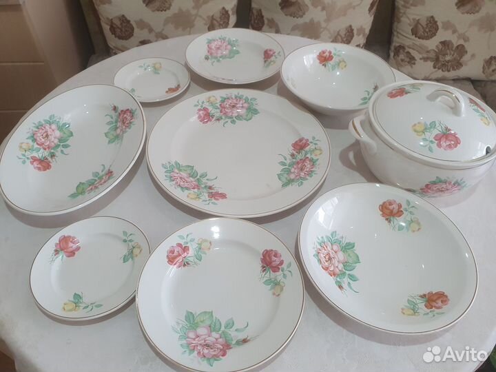 Столовый сервиз фарфор зик СССР-9 предметов