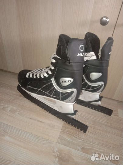 Коньки хоккейные 39 размер