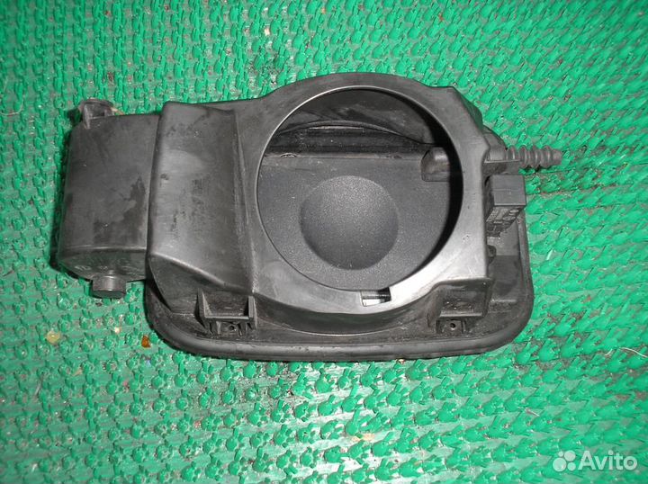 Облицовка заливной горловины BMW 525D E60 2004