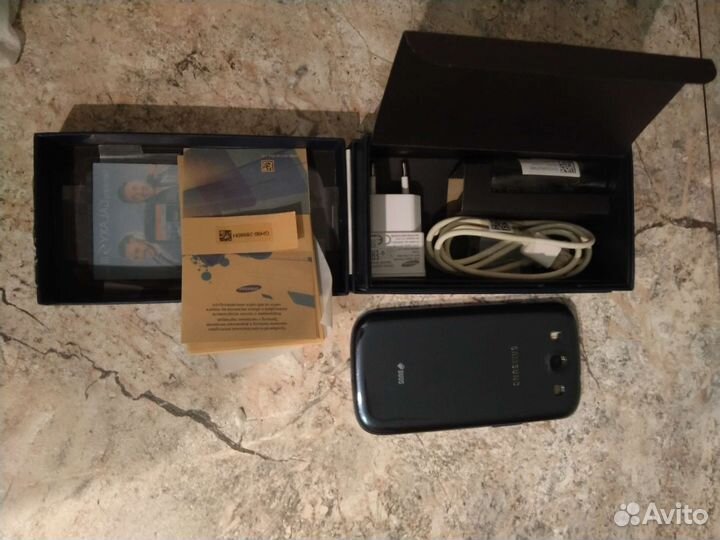 Телефон Samsung