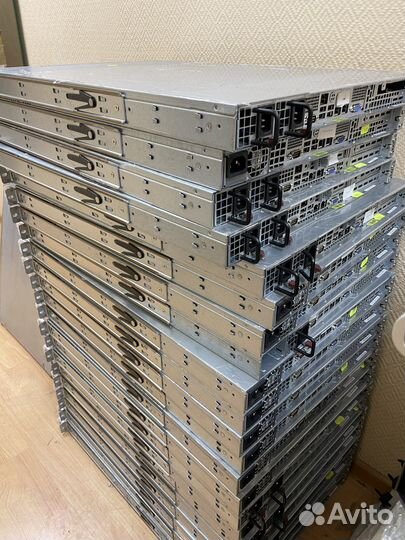 Корпуса Supermicro 1U 8-10x2.5, 4x3.5 HDD 2xPSU