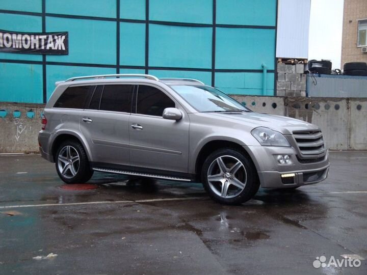 Накладка переднего бампера Mercedes GL X164 164