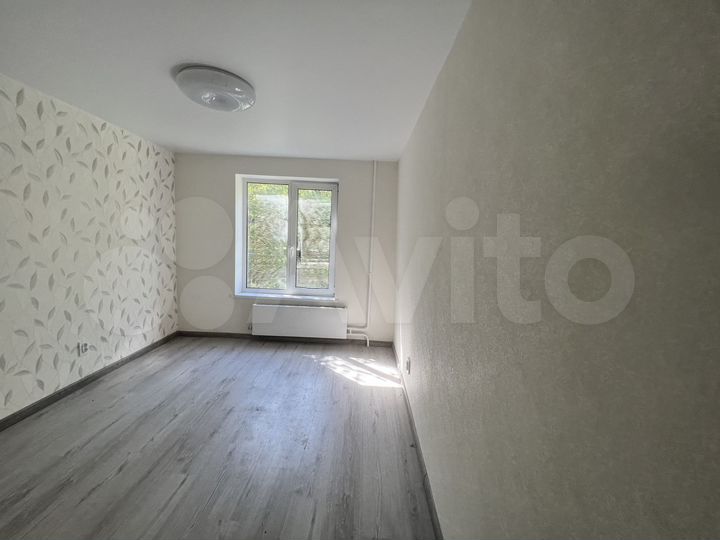 Квартира-студия, 14,6 м², 1/9 эт.