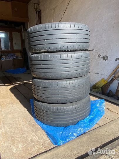 Goodyear EfficientGrip 225/45 R18 95W