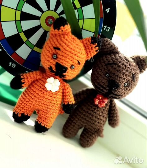 Вязаные игрушки, брелоки, котики