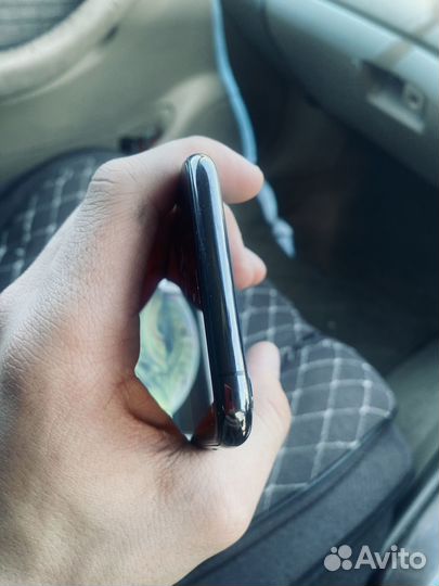iPhone Xs, 64 ГБ