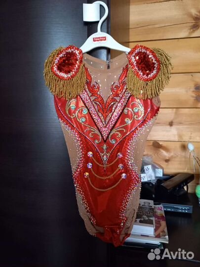 Купальник для художественной гимнастики