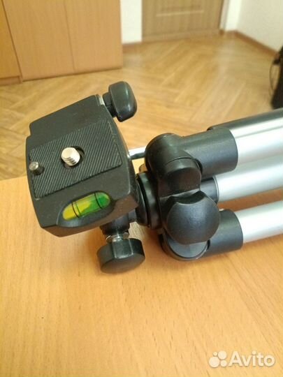 Штатив для фотоаппарата