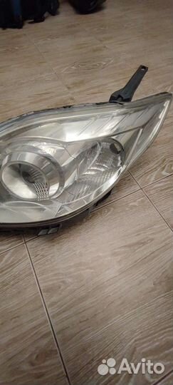 Фараона mazda 5