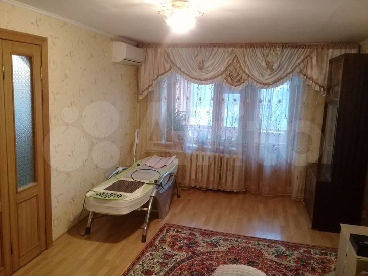 3-к. квартира, 42,7 м², 2/5 эт.