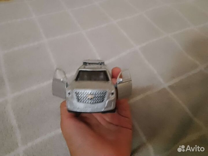 Модельки автомобилей