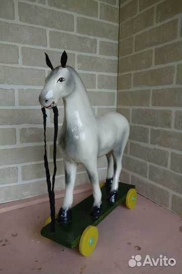 Лошадка каталка, на колесах, СССР